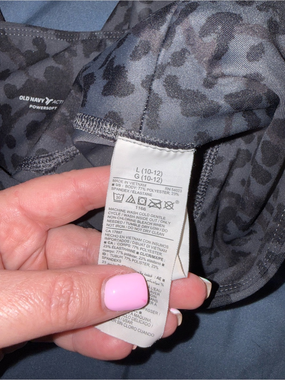 Old Navy Active Powersoft High-Rise Go-Dry Leggings | Girls Gray Leopard Print - Picture 2 of 7